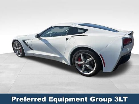 Used 2015 Chevrolet Corvette Stingray Coupe w/ 3LT Preferred Equipment Group RWD image 5