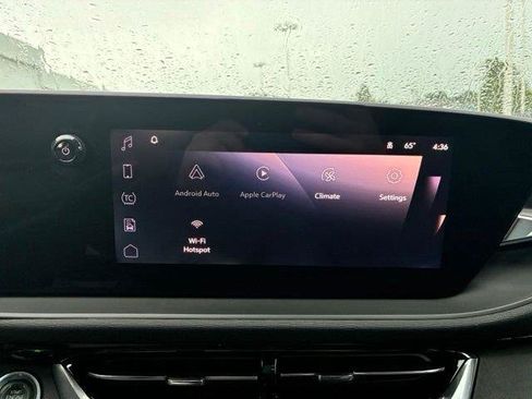 Used 2025 Buick Envista Sport Touring w/ Convenience I Package FWD image 19