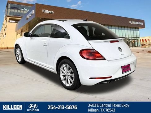 Used 2019 Volkswagen Beetle 2.0T SE FWD image 5