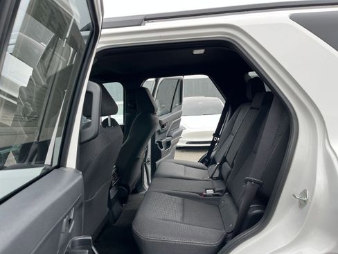 Used 2025 Toyota 4Runner SR5 image 26