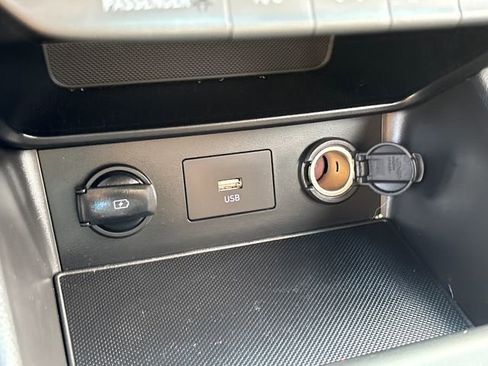 Used 2023 Hyundai Kona SEL image 16