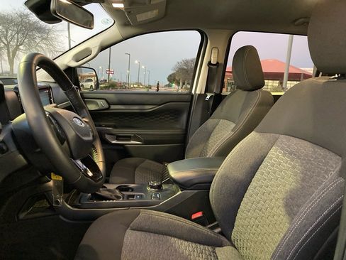 Used 2024 Ford Ranger XLT w/ FX4 Off-Road Package image 10