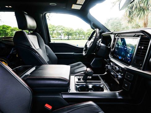 Used 2025 Ford F150 Raptor image 25