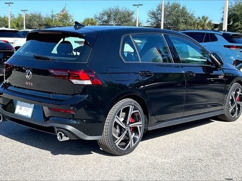New 2026 Volkswagen GTI SE image 5