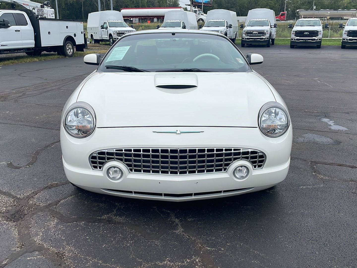 Used 2003 Ford Thunderbird RWD image 8