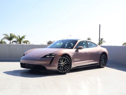 Certified 2023 Porsche Taycan w/ Premium Package RWD image 1