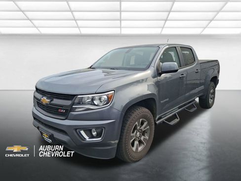 Used 2019 Chevrolet Colorado Z71 image 2