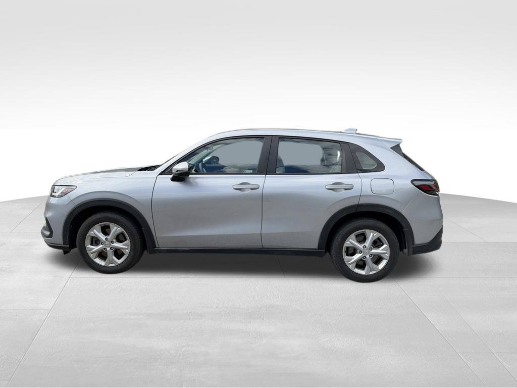 Used 2023 Honda HR-V LX image 3