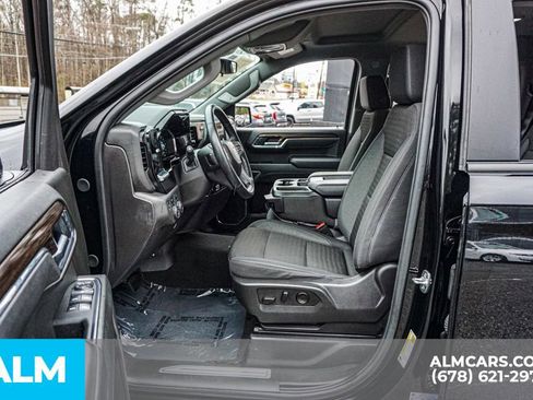 Used 2025 Chevrolet Silverado 1500 LT image 18