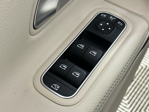 Certified 2025 Mercedes-Benz CLA 250 image 12