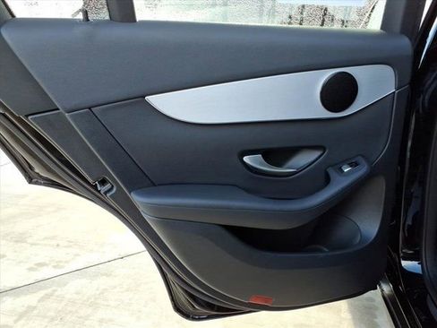 Certified 2022 Mercedes-Benz GLC 300 4MATIC image 17