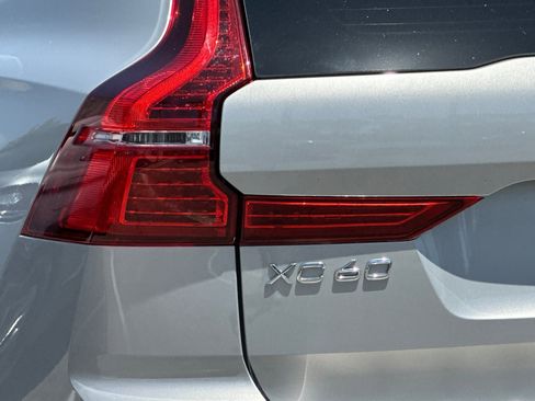Certified 2023 Volvo XC60 B5 Plus w/ Climate Package FWD image 34