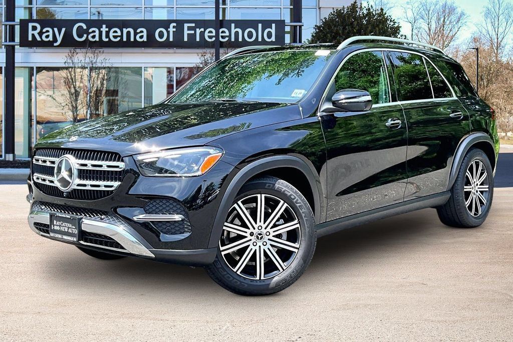 Used 2026 Mercedes-Benz GLE 350 4MATIC image 1
