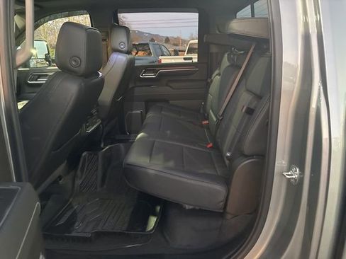 Used 2025 GMC Sierra 3500 Denali w/ Denali Reserve Package image 28