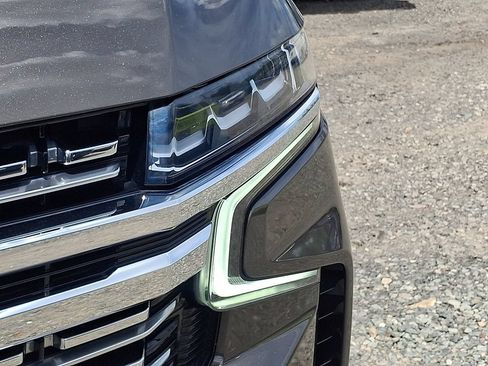 Certified 2021 Chevrolet Tahoe Premier w/ Premium Package AWD/4WD image 34