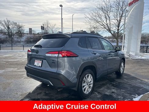 Certified 2023 Toyota Corolla Cross LE image 7