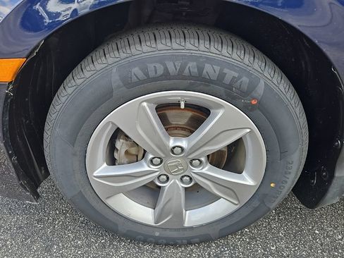 Used 2018 Honda Odyssey EX-L image 19