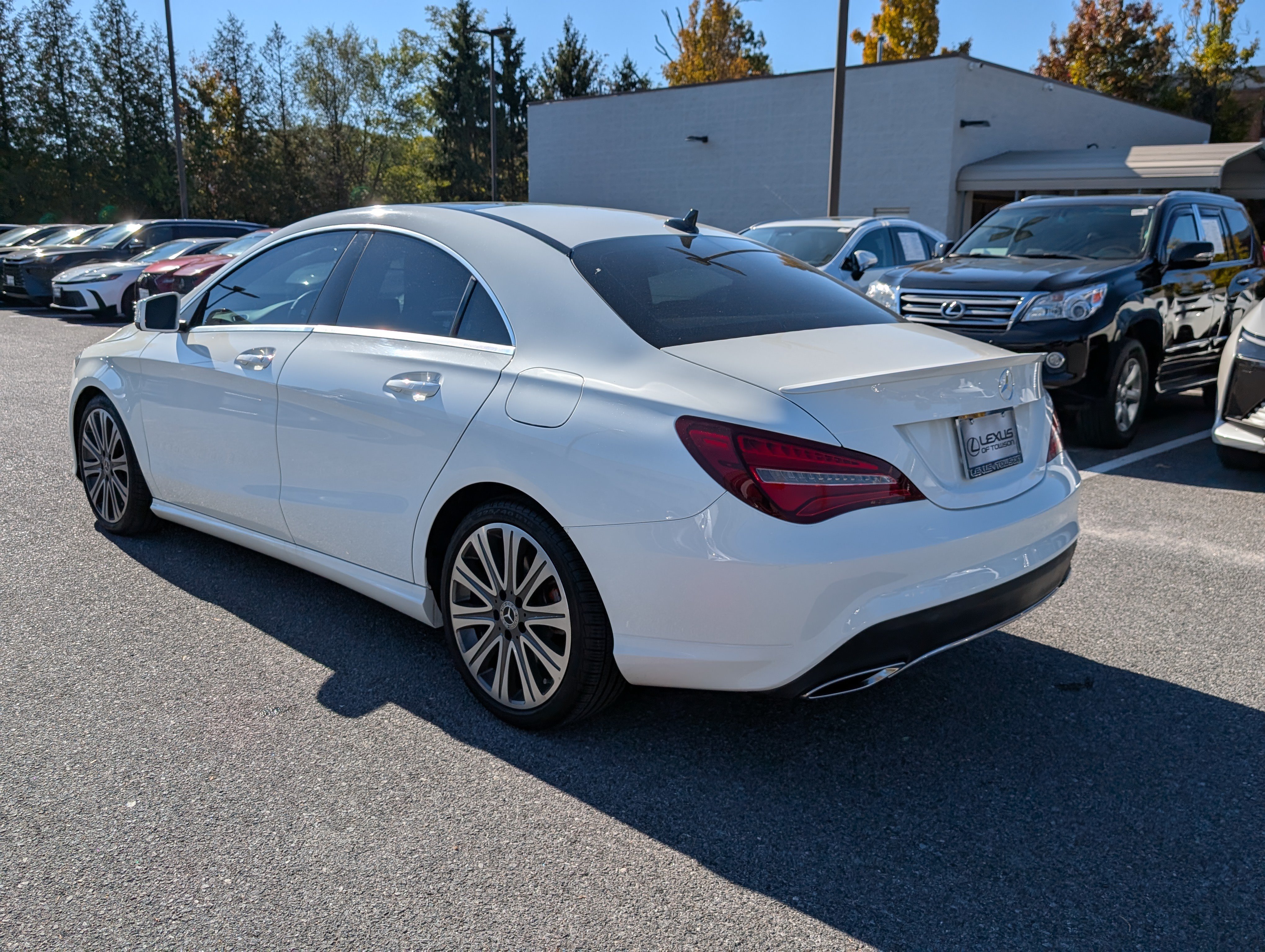 Used 2018 Mercedes-Benz CLA 250 4MATIC image 5