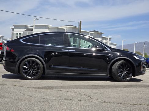 Used 2017 Tesla Model X 100D image 27