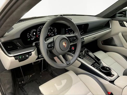 Used 2026 Porsche 911 Carrera GTS RWD image 15