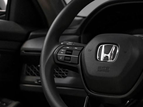 Used 2023 Honda Accord EX image 12