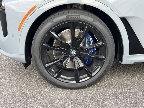 New 2026 BMW X7 xDrive40i w/ M Sport Package image 9