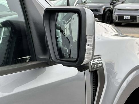 Used 2023 Ford F150 Lariat image 27