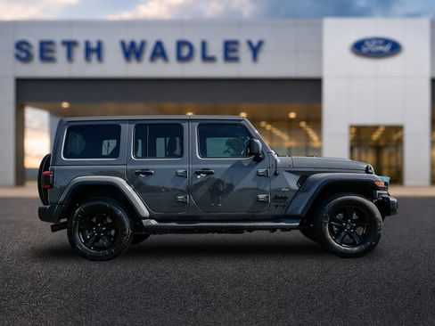 Used 2021 Jeep Wrangler Unlimited Sahara AWD/4WD image 69