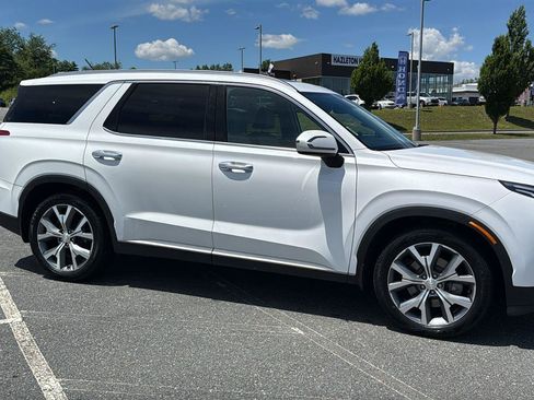 Used 2020 Hyundai Palisade SEL w/ Convenience Package AWD/4WD image 3