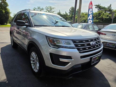 Used 2017 Ford Explorer 4WD image 4