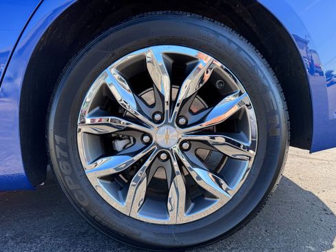 Used 2023 Chevrolet Malibu LT image 30