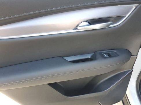 Certified 2023 Cadillac XT5 Luxury image 13