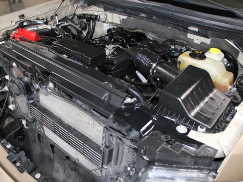 Used 2014 Ford F150 XLT w/ XLT Chrome Package RWD image 33