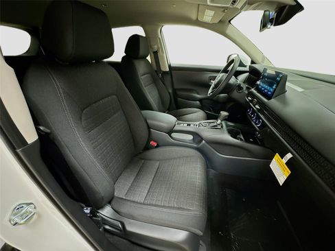New 2026 Honda HR-V LX image 24