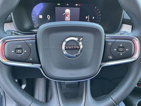 New 2026 Volvo XC40 B5 Core AWD/4WD image 21