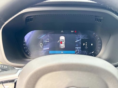 New 2026 Volvo XC60 B5 Plus w/ Climate Package image 28