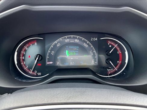 Used 2023 Toyota RAV4 XLE Premium image 25