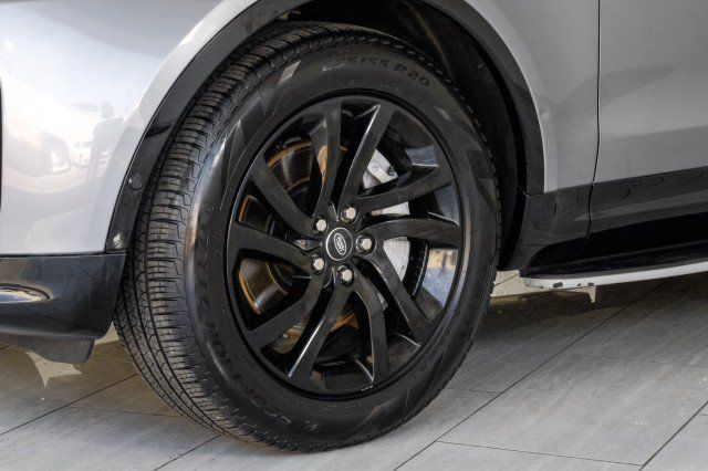 Used 2020 Land Rover Discovery Landmark AWD/4WD image 59
