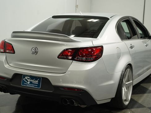 Used 2014 Chevrolet SS image 9