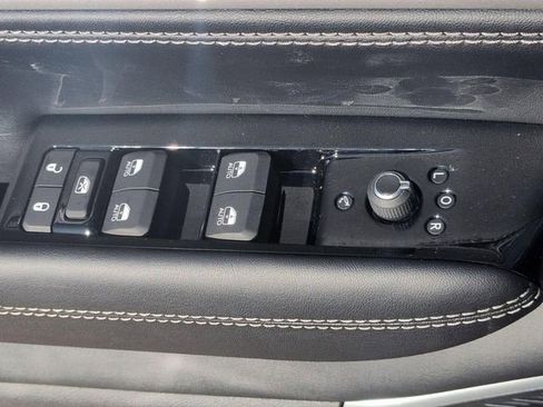 New 2026 Jeep Grand Wagoneer 4WD w/ Quick Order Packge 29V Upland image 16