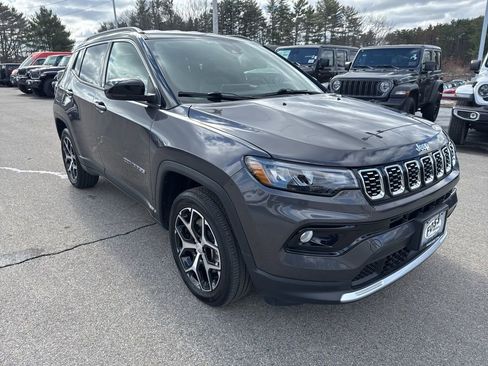 Certified 2024 Jeep Compass Limited image 7