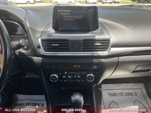 Used 2017 MAZDA MAZDA3 Grand Touring w/ Premium Equipment Package FWD image 30