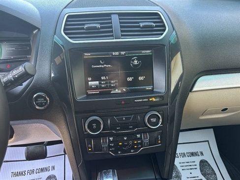 Used 2016 Ford Explorer XLT w/ Equipment Group 201A AWD/4WD image 6