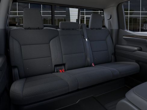 New 2026 GMC Sierra 1500 SLE image 17