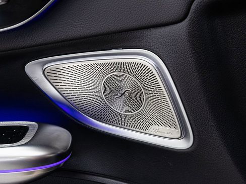 Used 2024 Mercedes-Benz CLE 450 4MATIC Cabriolet image 8