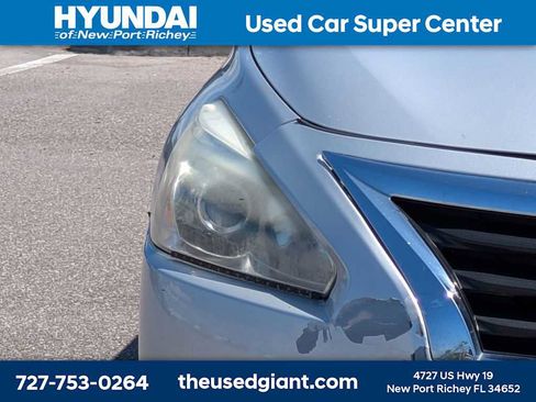 Used 2013 Nissan Altima 2.5 SL FWD image 9