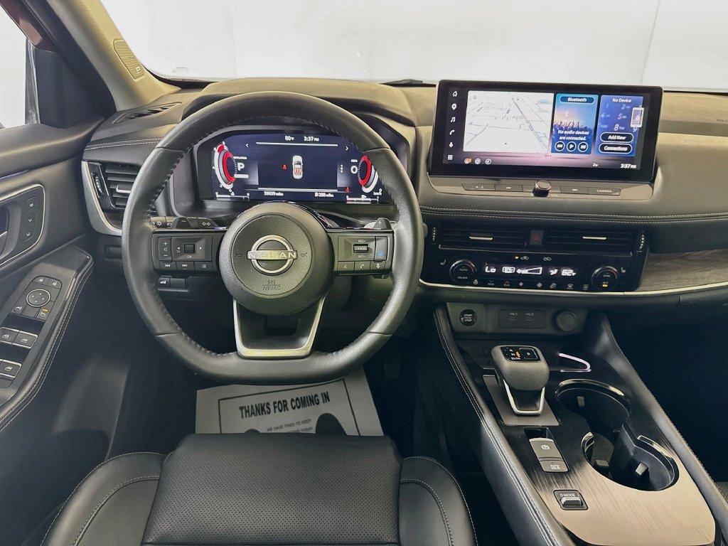 Used 2024 Nissan Rogue Platinum w/ Platinum Premium Package FWD image 30