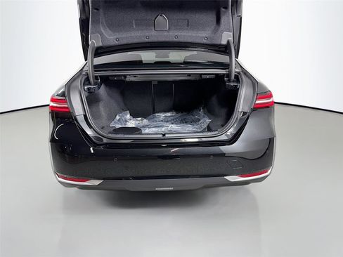 New 2026 BMW 530i xDrive w/ Premium Package AWD/4WD image 27