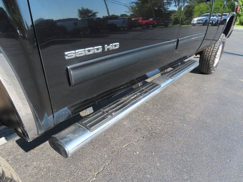 Used 2014 Chevrolet Silverado 3500 LTZ w/ LTZ Plus Package AWD/4WD image 11