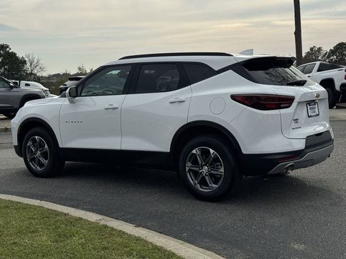 Used 2024 Chevrolet Blazer LT w/ Convenience Package image 8